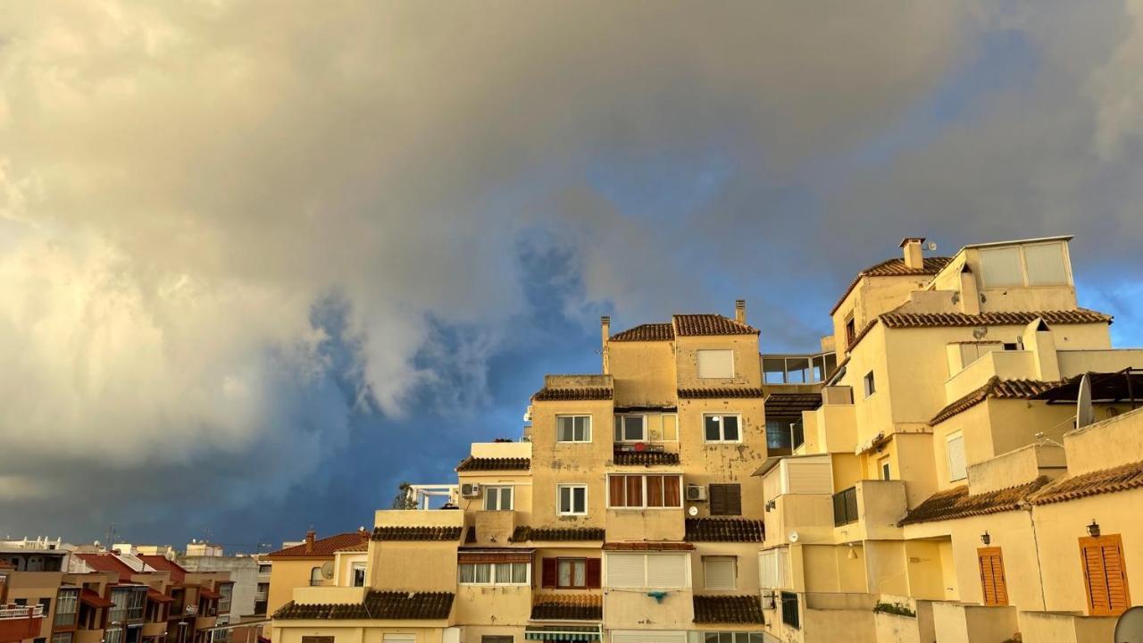 טורבייחה Isla Verde Apartment מראה חיצוני תמונה