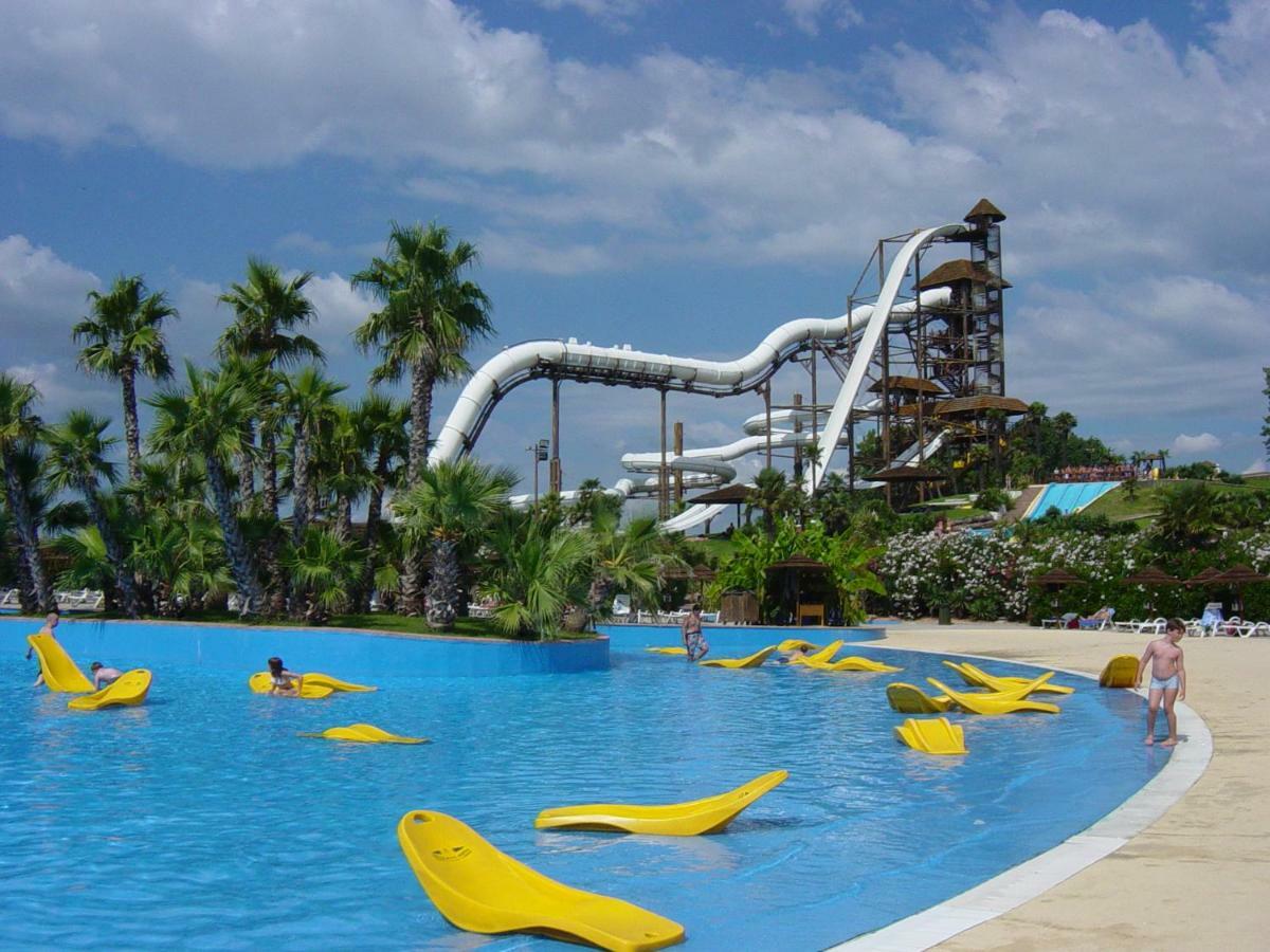 טורבייחה Isla Verde Apartment מראה חיצוני תמונה