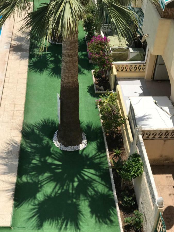 טורבייחה Isla Verde Apartment מראה חיצוני תמונה