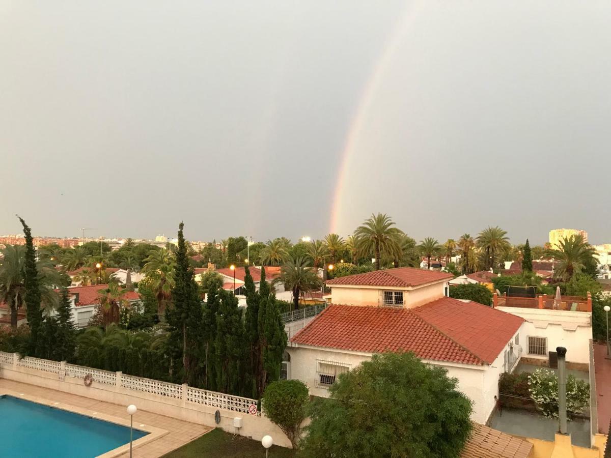 טורבייחה Isla Verde Apartment מראה חיצוני תמונה